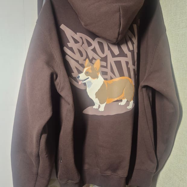 브라운브레스 단종된 코기 후드티