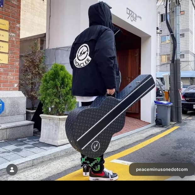 몽클레어 프라그먼트 콜라보 파카