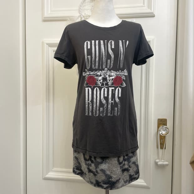 charcoal rose print half sleeve top