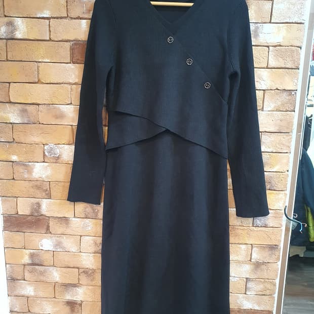 새상품)쿠오세  블랙 원피스 