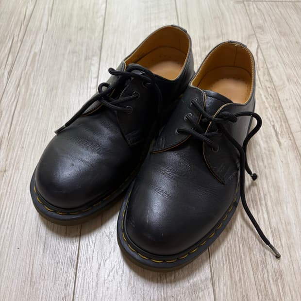 닥터마틴 1461 3홀 나파 230