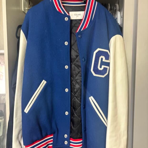 셀린느 celine c로고 바시티 자켓 38size