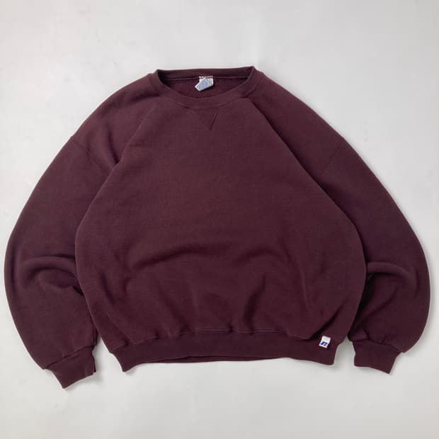 90s Russell Sweatshirt (deep plum)