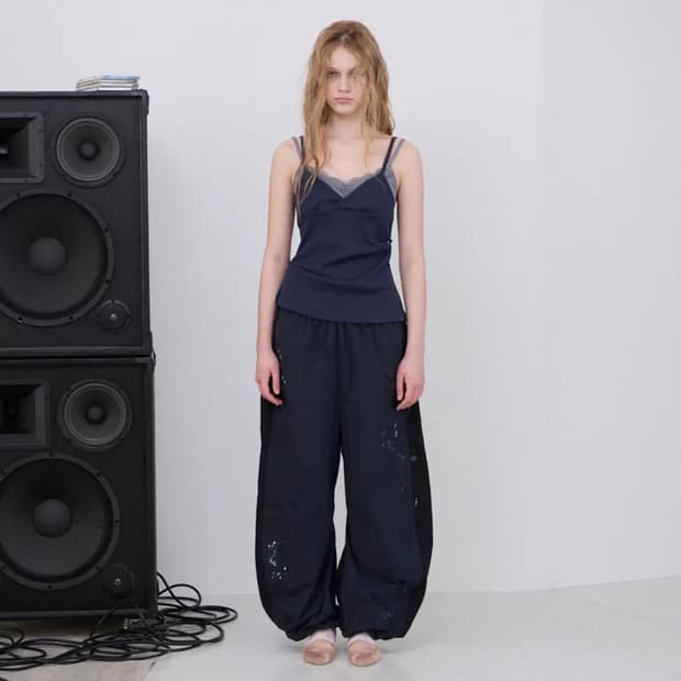 LCDC DRAPE LACE TANK TOP (NAVY)
