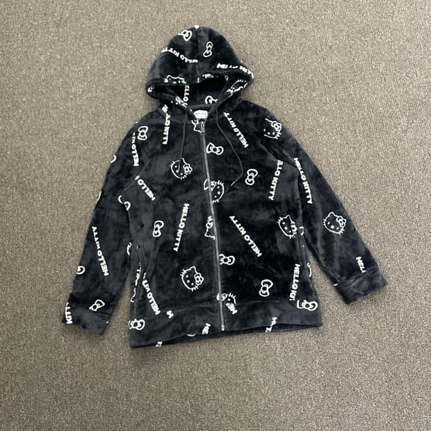 M)Hello Kitty 빈티지 캐릭터 블랙 플리스 후드집업