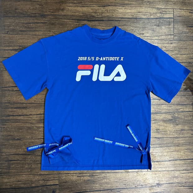 휠라(FILA) X 디안티도트(D-ANTIDOTE) 리본 콜라보