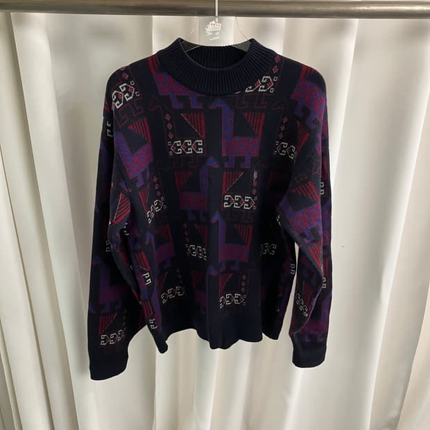 YSL 입생로랑 패턴 니트 100