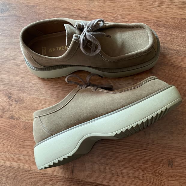 위더로드 왈라비 볼륨 더비 슈즈 스퀘어토 250