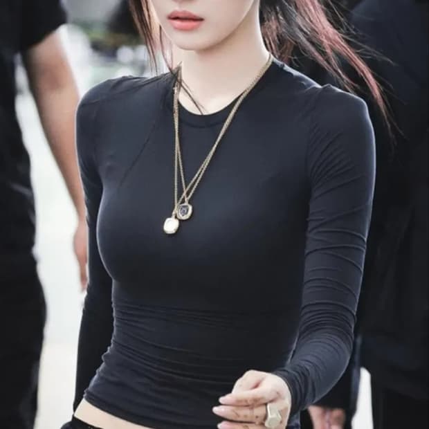 Skims 스킴스 롱슬리브 블랙