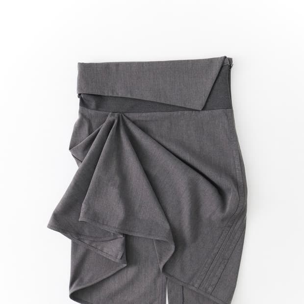 울리카상투스 Brace unbalance skirt