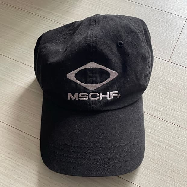 미스치프 모자