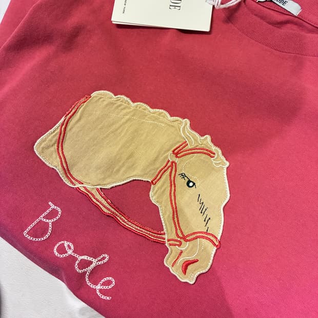 보디 자수 티셔츠