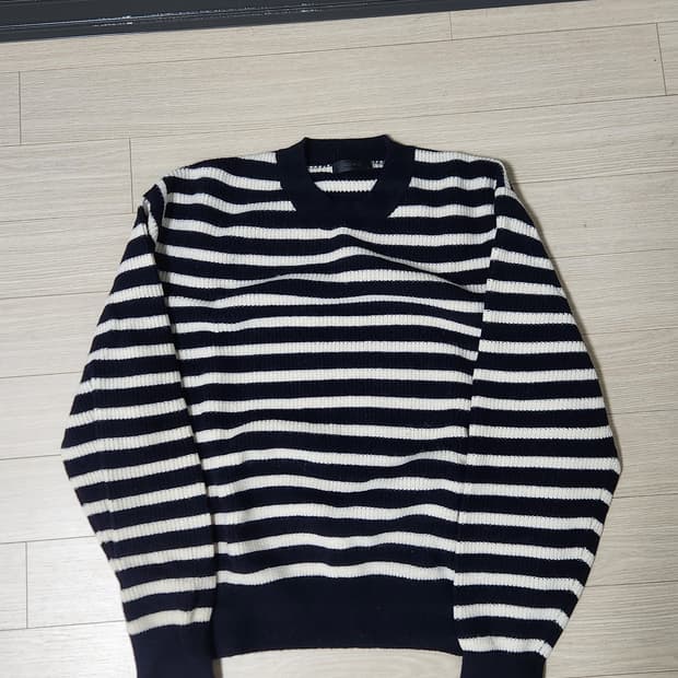모마디자인 스트라이프 니트 네이비 46