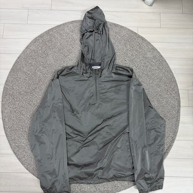 AMOMENTO / Glossy Nylon Half Zip-up