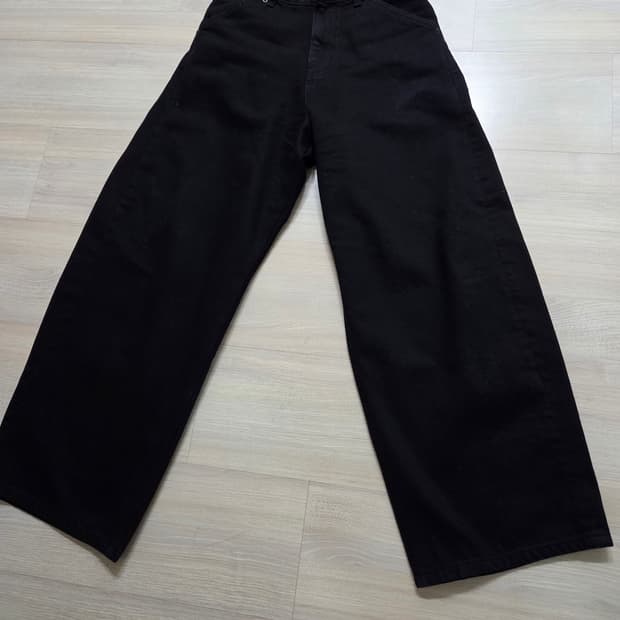 해칭룸 커브 제트 블랙 1사이즈 상태최상