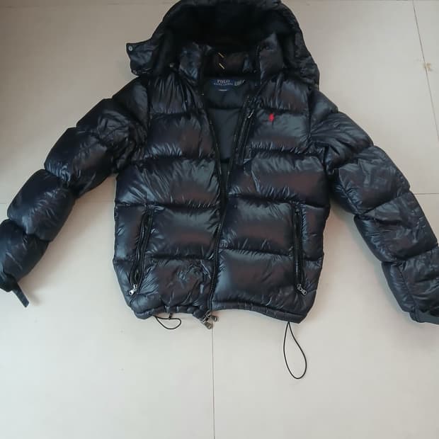 폴로 유광패딩 삽니다