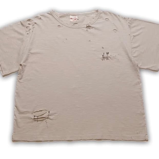 Yuremane Distressed Pin Shirt