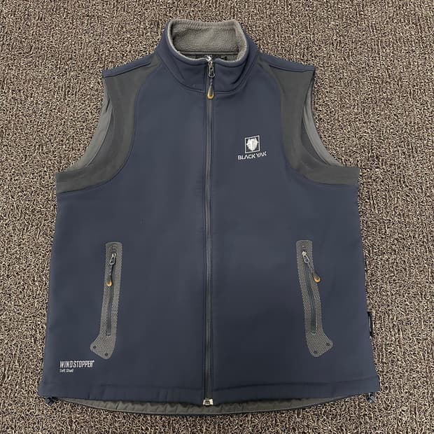블랙야크 윈드스토퍼 소프트쉘 등산복 조끼 100(L)