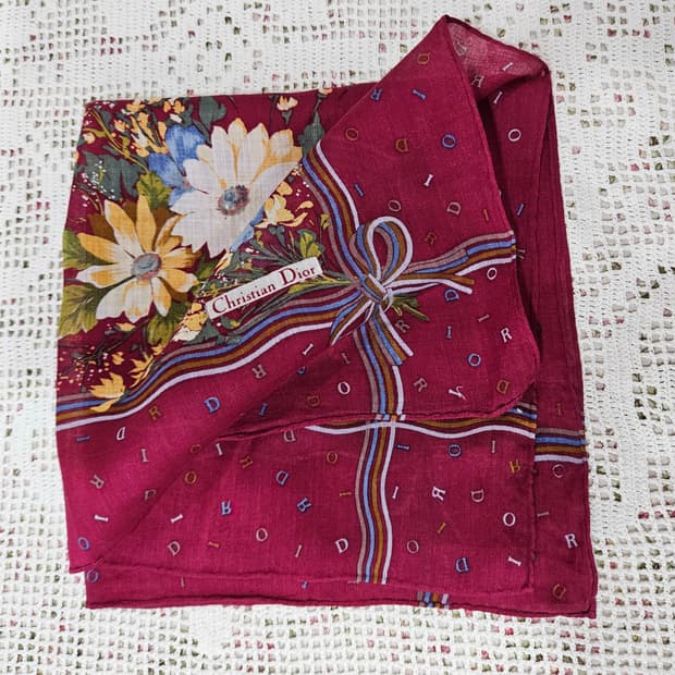 (Christian Dior) 플라워 리본 패턴 손수건