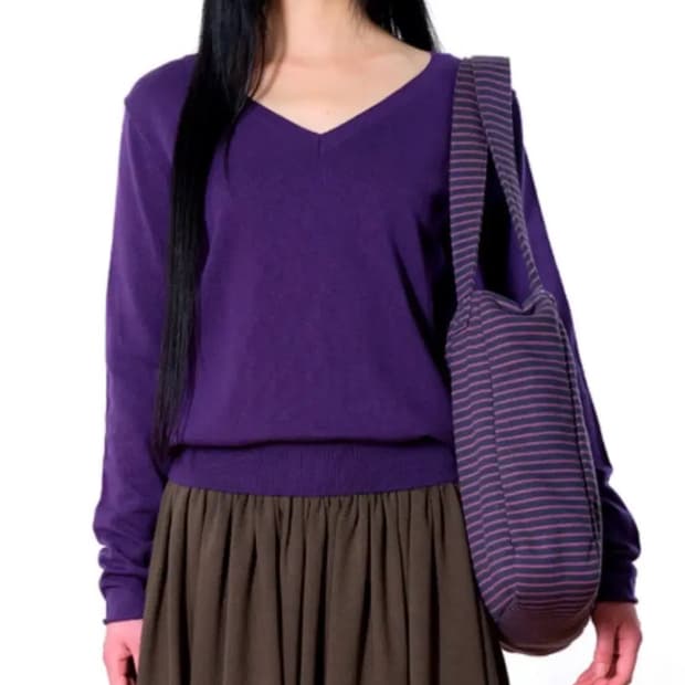 코이세이오038 베이직 브이넥 니트 퍼플 M