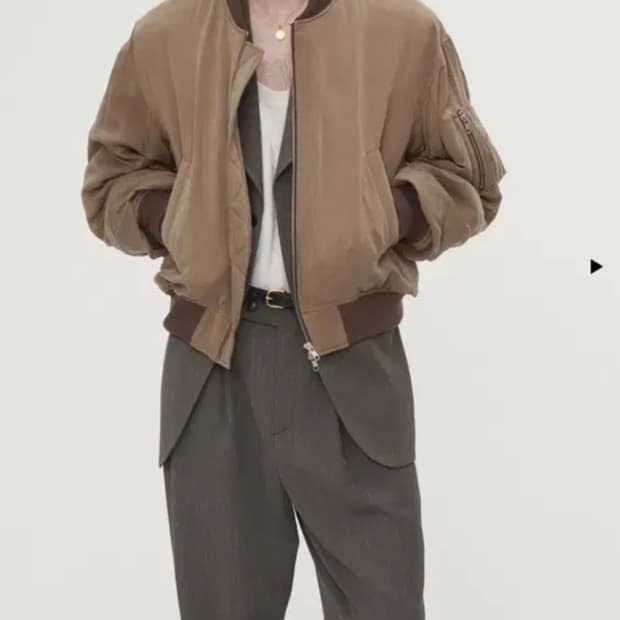 토니웩 봄버
