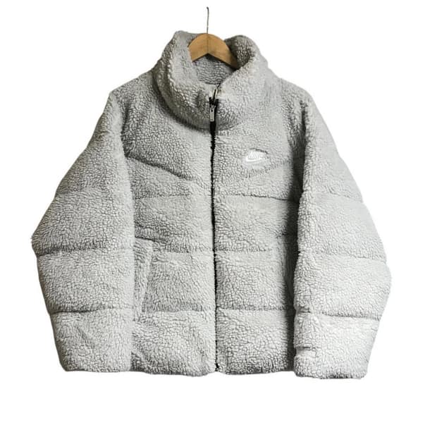 나이키 후리스 누빔 패딩점퍼