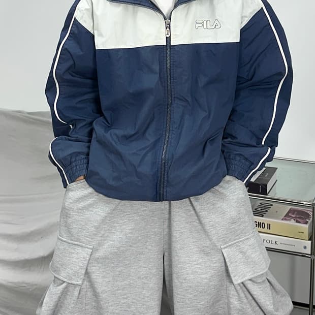 휠라 빅로고 배색 바람막이 L