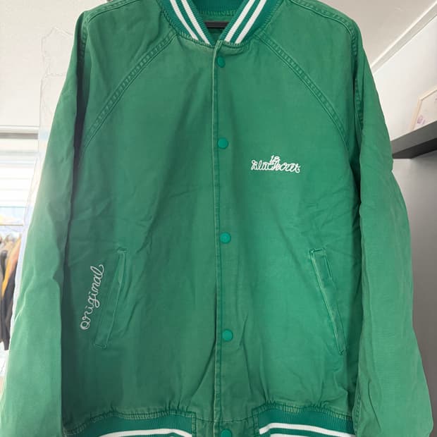 블랙아웃 팀자켓 그린