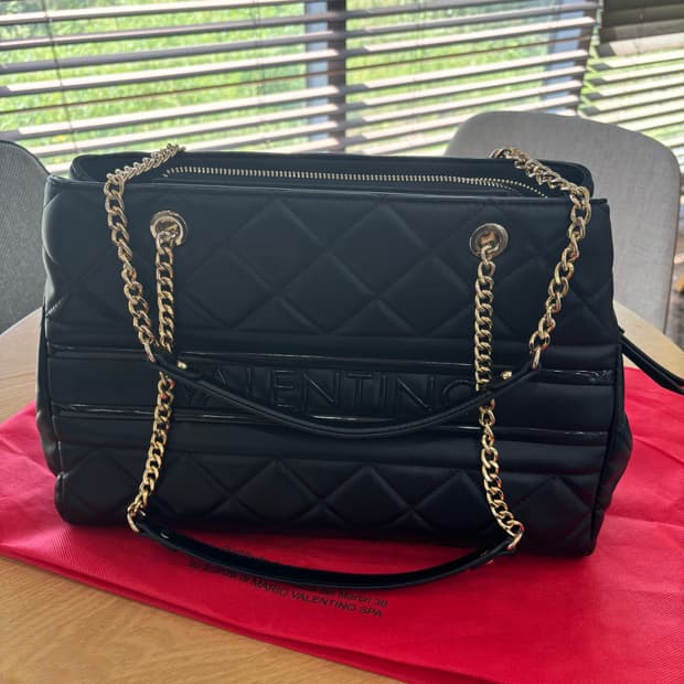 발렌티노 숄더백 에이다 체인 쇼퍼백 블랙 보부상 가방 발렌티노마리오