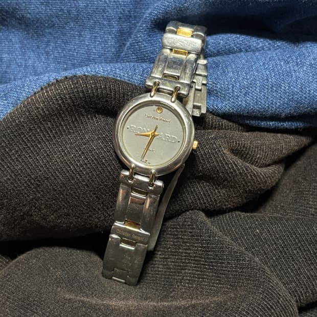 vintage christian ronard metal watch
