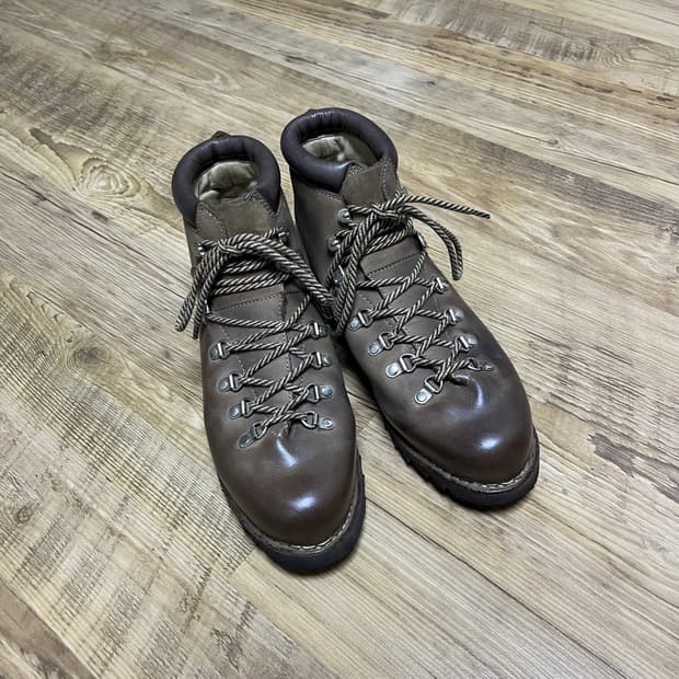 파라부트 아보리아즈 [UK9 / 275~80]