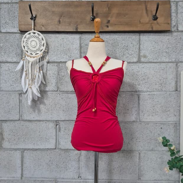 모르간 홀터넥 레드나시티