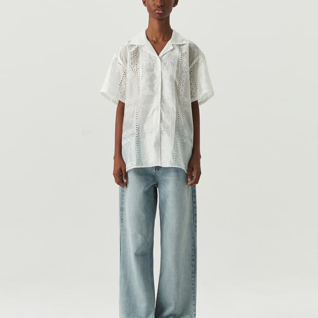 르바(LEVAR) See-Through Lace Shirt