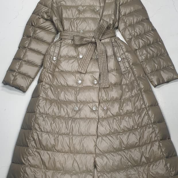 르꼬르망 구스 경량 벨트롱패딩 1사이즈