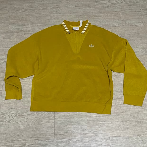 아디다스 카라 풀오버 옐로우