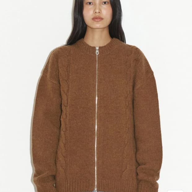 폴리수엠 니트 집업