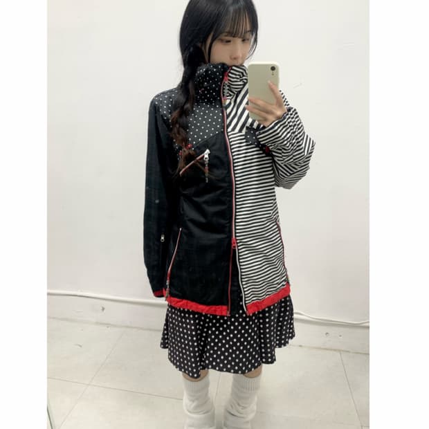 [KISS MARK] 키스마크 도트 스트라이프 하이넥 윈드브레이커