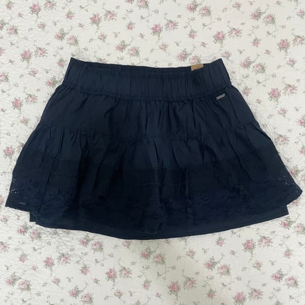 홀리스터 레이스 미니스커트 네이비 /빈티지 아베크롬비