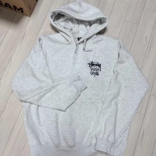 스투시 레터링 후드티 ( L)