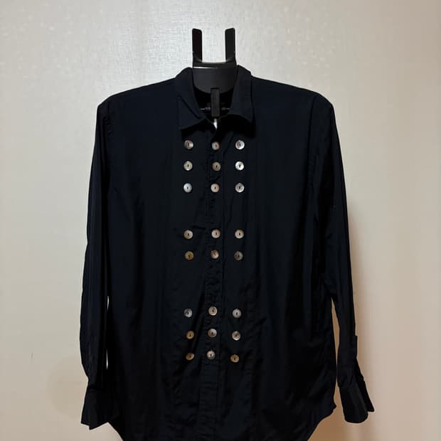 꼼데가르송 옴므 플러스 버튼 셔츠