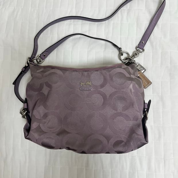 코치 숄더백 퍼플
