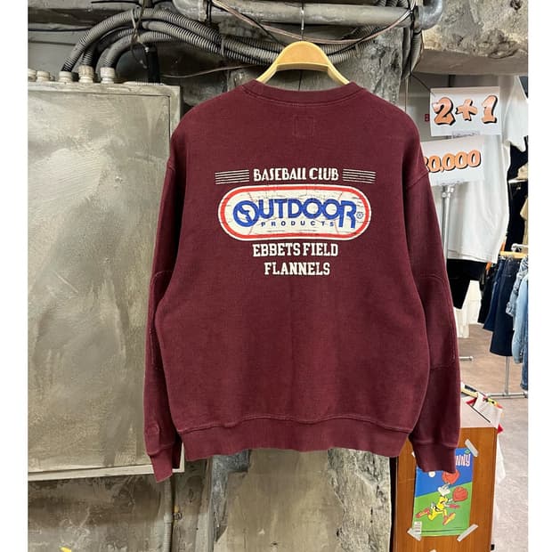 이벳필드X아웃도어 프로덕츠 맨투맨 버건디 M #csz4013