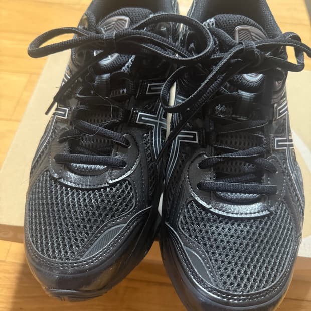 아식스 젤 퀀텀 키네틱 그래파이트 그레이 블랙 275