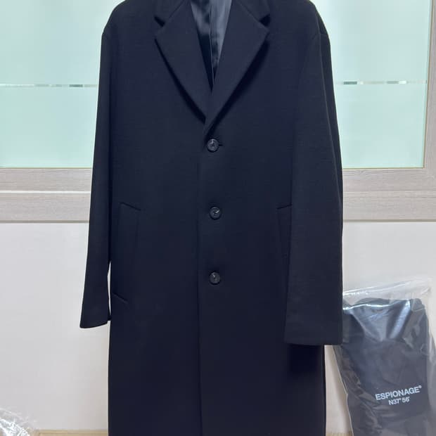 커스텀멜로우 오버사이즈 핏 노치드 라펠 코트: 블랙 / 100