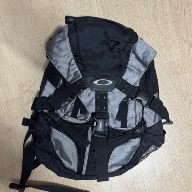오클리 백팩