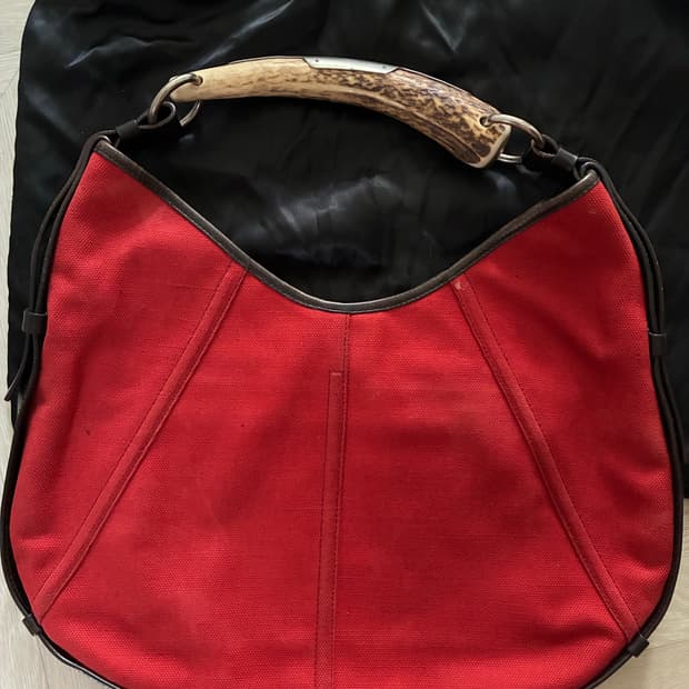 생로랑 몸바사 백 