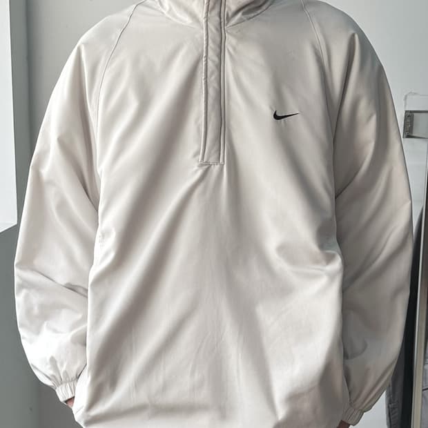 나이키 2004‘s 스우시 하프 집 풀오버 아노락