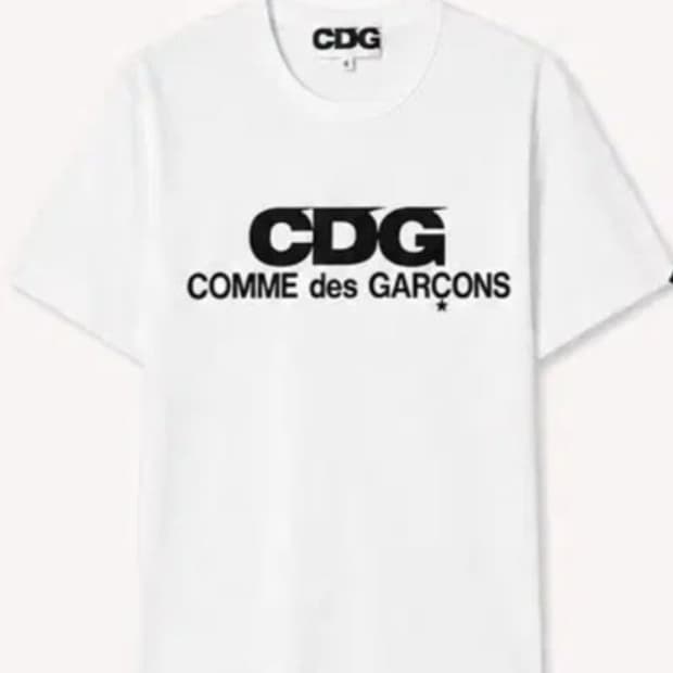 꼼데가르송 CDG반팔 티셔츠