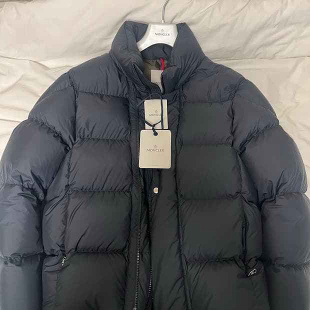 몽클레어 마키안 5사이즈