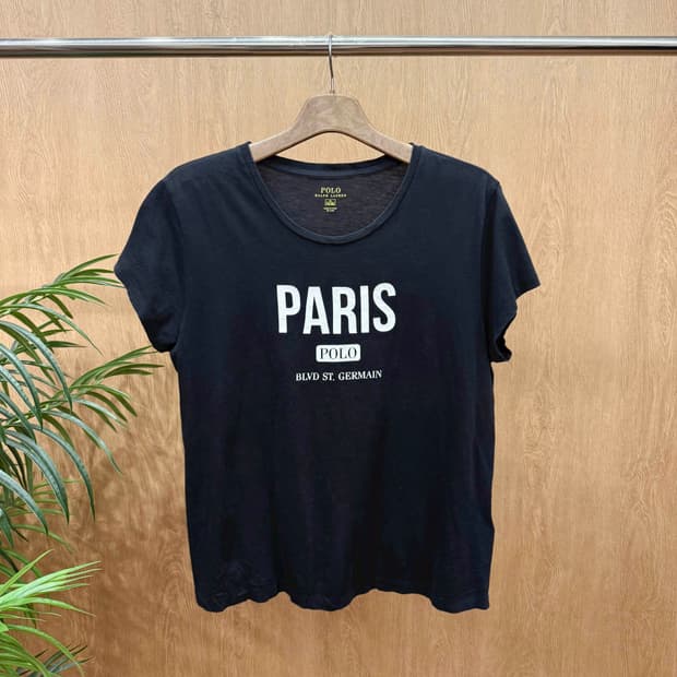 폴로 랄프로렌 반팔 티셔츠 PARIS 빅로고 프린팅 디테일 블랙